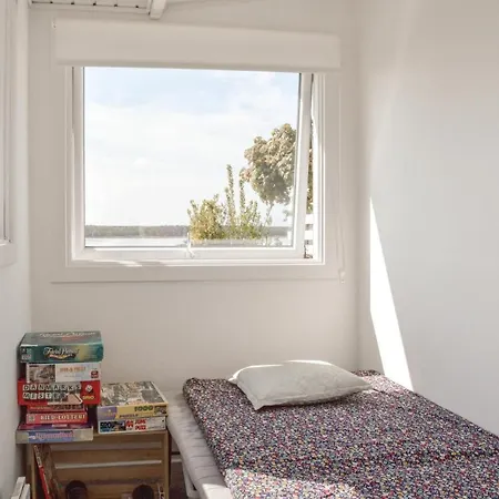 Two-bedroom Holiday In Ølsted